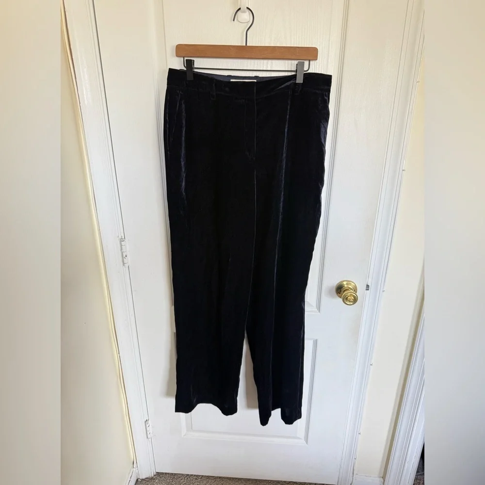 Lafayette 148 NEW Gates Wide Leg Velvet Pants in Midnight Blue